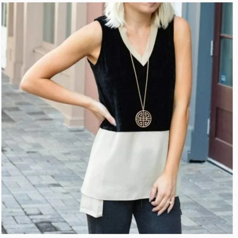 THML Blue Velvet Tunic Top Sleeveless Mixed Tank Blouse Velour XS Anthropologie - Picture 4 of 14